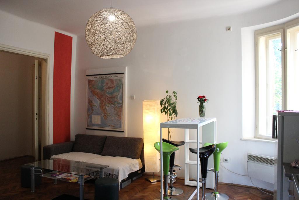 Balkanska Private Rooms & Apartment Belgrade Exterior photo