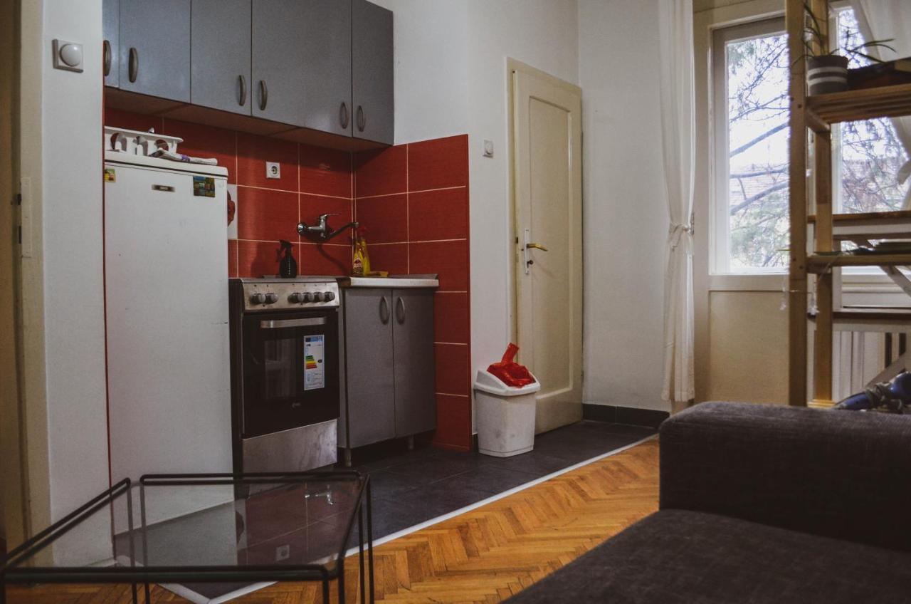 Balkanska Private Rooms & Apartment Belgrade Exterior photo